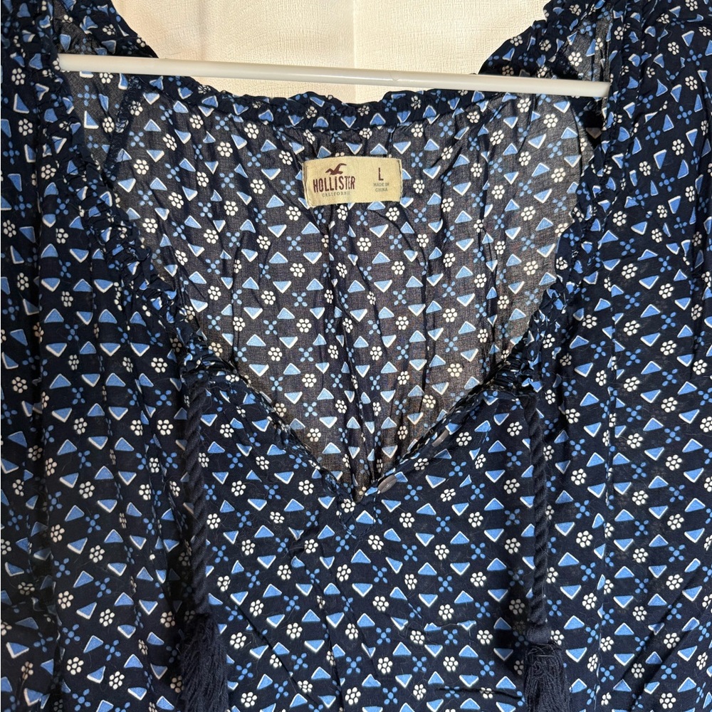 Hollister Navy and Light Blue Geometric Dress - Picture 3 of 4